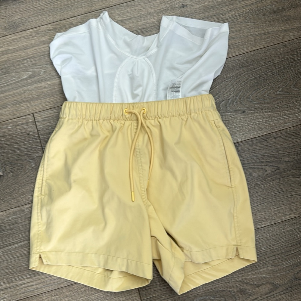 Men’s A&F Swim Trunks (Yellow) - Picture 7 of 7